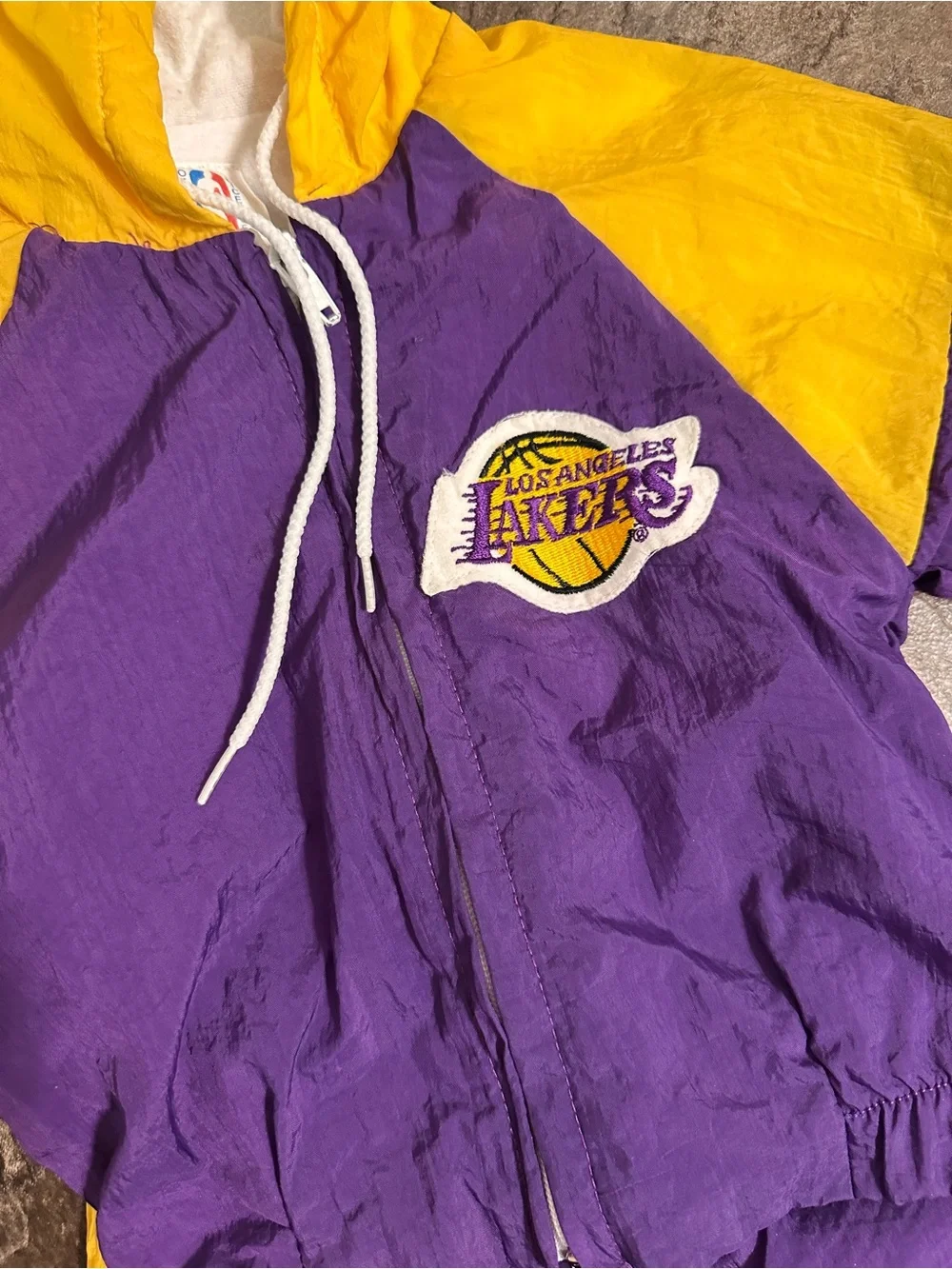 Vintage Los Angeles Lakers 2-piece nylon windsuit size 18 m